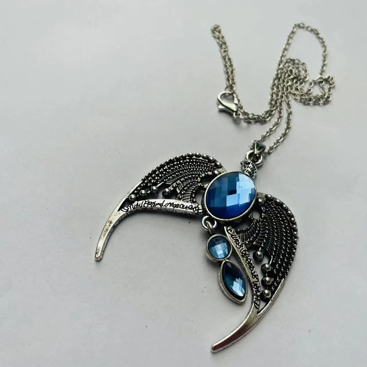 The Whispering Locket — Echo of a Shattered Soul